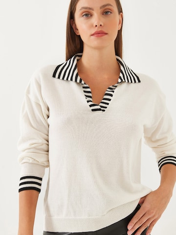 Pull-over Bianco Lucci en beige : devant