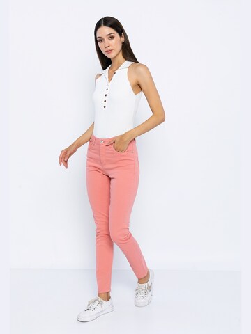 Basics and More Slim fit Chino Pants in Pink