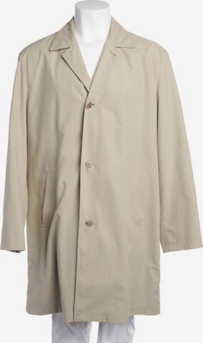 HECHTER PARIS Jacket & Coat in M-L in White: front