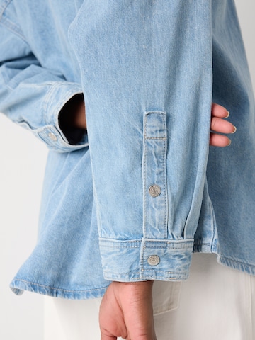 mėlyna Calvin Klein Jeans Palaidinė