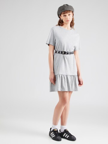 Robe 'Mai' Monki en gris : devant