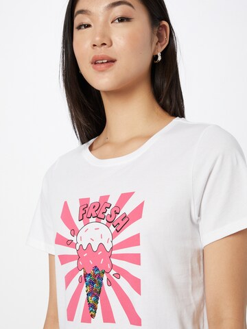 PIECES - Camiseta 'Freshy' en blanco