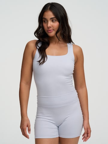 Haut 'Cotton Tanktop mit eckigem Ausschnitt' cfab (formerly creamy fabrics) en bleu
