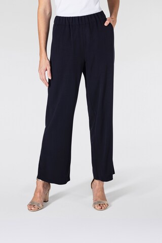 MAC Pants 'CHIARA' in Blue: front