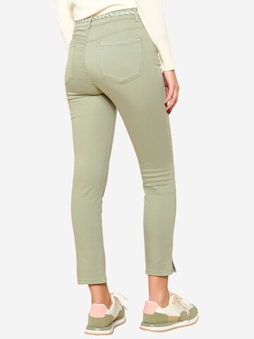 Coupe slim Pantalon LolaLiza en vert