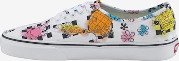 Sneaker low de la VANS pe alb