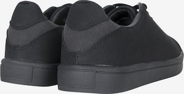 Urban Classics Sneakers in Black