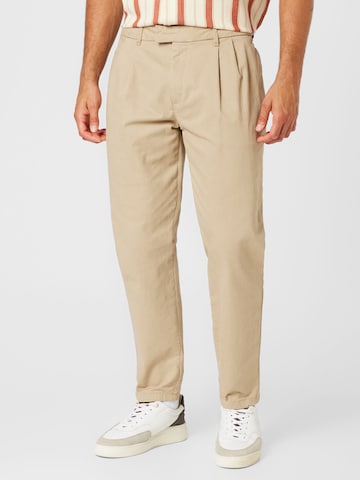 TOPMAN Regular Chino trousers in Beige: front