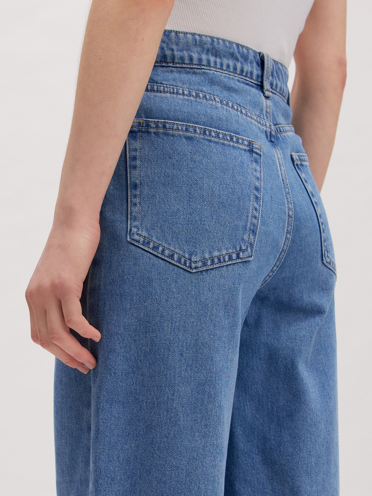 EDITED Jeans 'Addison' Blauw denim