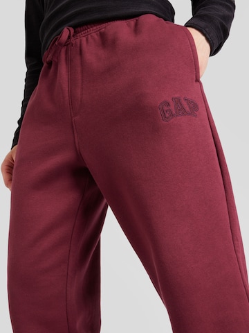 Regular Pantalon 'HERITAGE' GAP en rouge