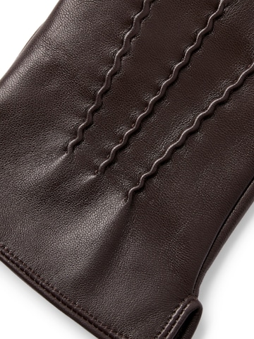 Trendhim Full finger gloves 'Fjeld' in Brown