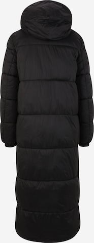 Vero Moda Tall Wintermantel 'Uppsala' in Zwart