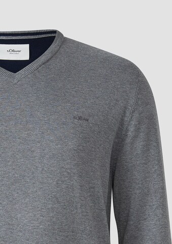 s.Oliver Pullover in Grau