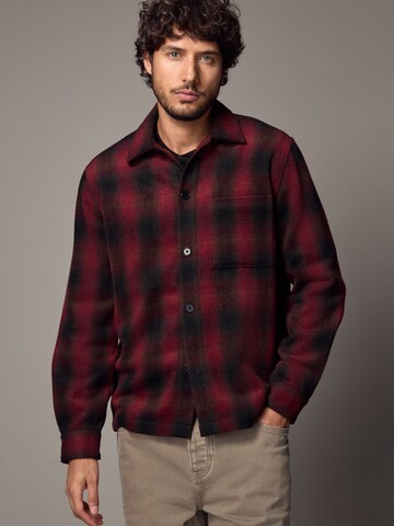 Coupe regular Chemise Next en rouge