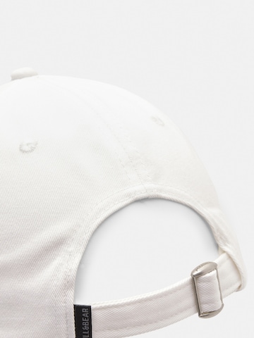 Casquette 'JUST EXISTING' Pull&Bear en blanc