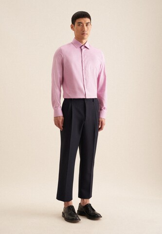 Coupe slim Chemise 'Smart Essentials' SEIDENSTICKER en rose
