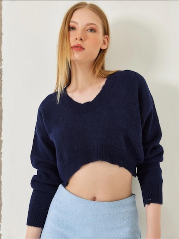 Pull-over Bianco Lucci en bleu : devant