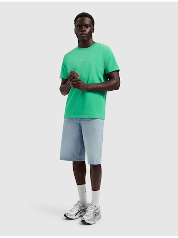 Pure Path Shirt in Groen: voorkant