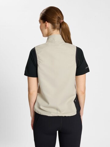 Newline Sports vest 'Nashville' in Beige