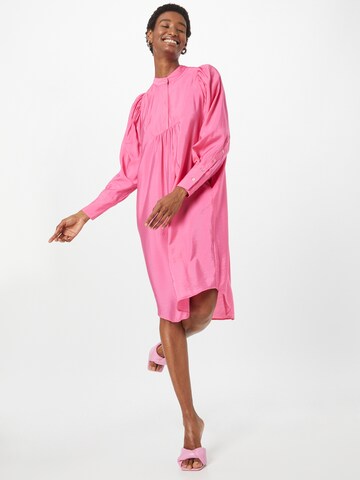 co'couture Obleka 'Callum' | roza barva