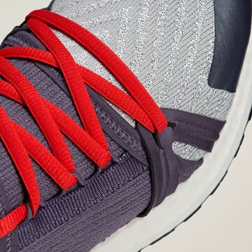 Scarpa da corsa 'UltraBOOST 20' di ADIDAS BY STELLA MCCARTNEY in grigio