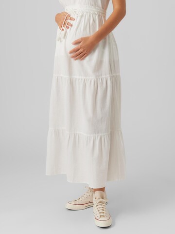 Vero Moda Maternity Φούστα 'MILAN' σε λευκό: μπροστά