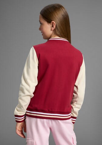 KangaROOS Zip-Up Hoodie in Red