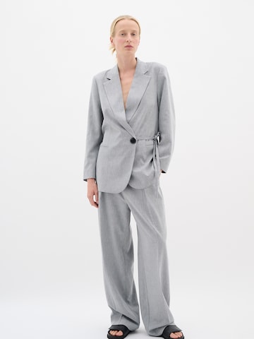 InWear Voľný strih Plisované nohavice 'YanIW' - Sivá