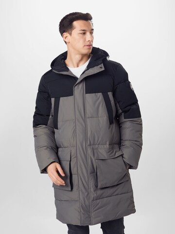 Parka invernale di Urban Classics in grigio: frontale