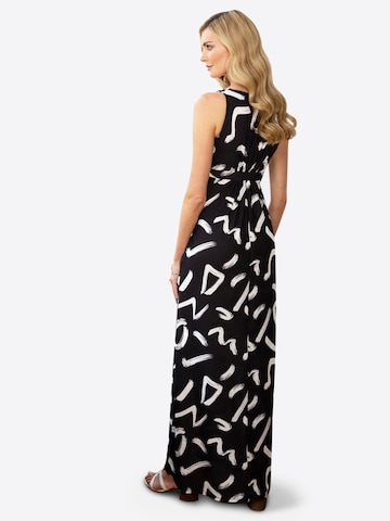 Rochie de la HotSquash pe negru