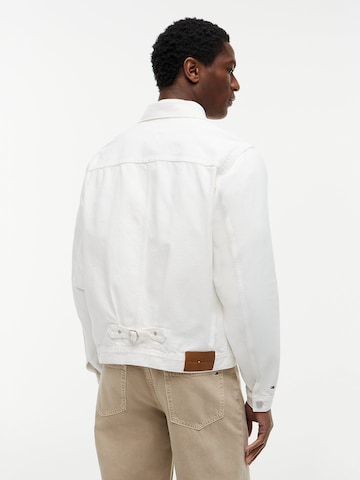 TOMMY HILFIGER Between-Season Jacket in White