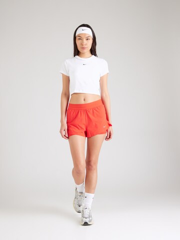 NIKE - regular Pantalón deportivo en rojo