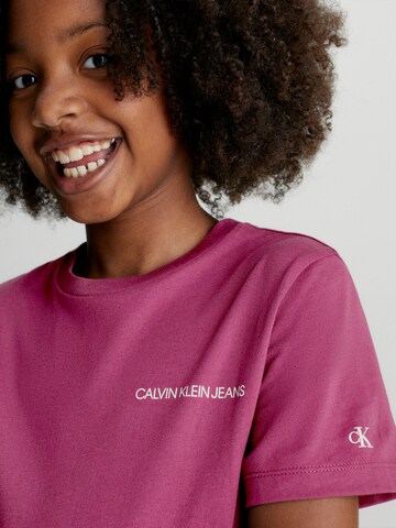 Calvin Klein Jeans قميص بلون بنفسجي
