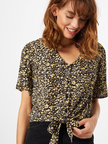 PIECES Blus 'Nya' i svart