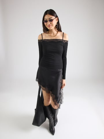 ABOUT YOU Tričko 'Letizia' - Čierna