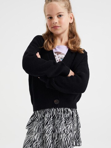 WE Fashion Strickjacke in Schwarz: Vorderseite