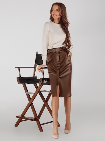 Anushka Skirt in Brown