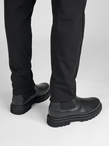 Dutch'D Chelsea Boots 'Raw' in Schwarz