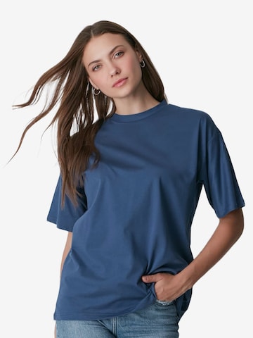 C&City T-Shirt in Blau: Vorderseite
