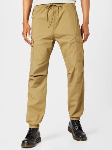 Regular Pantalon cargo Carhartt WIP en marron : devant