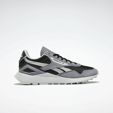 Baskets basses Reebok en gris