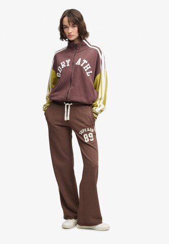 Superdry & Co Loosefit Broek 'Athletic Essentials' in Bruin