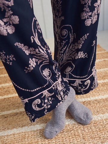 Pyjama 'Josette' LAURA ASHLEY en bleu