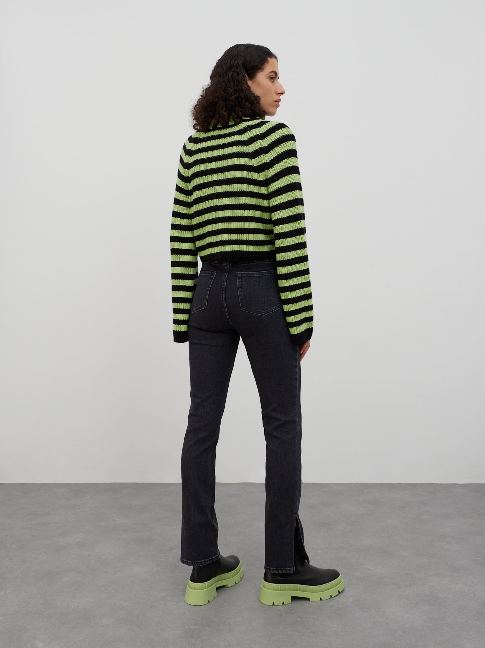 EDITED Produkte Jeans 'Alessya' schwarz