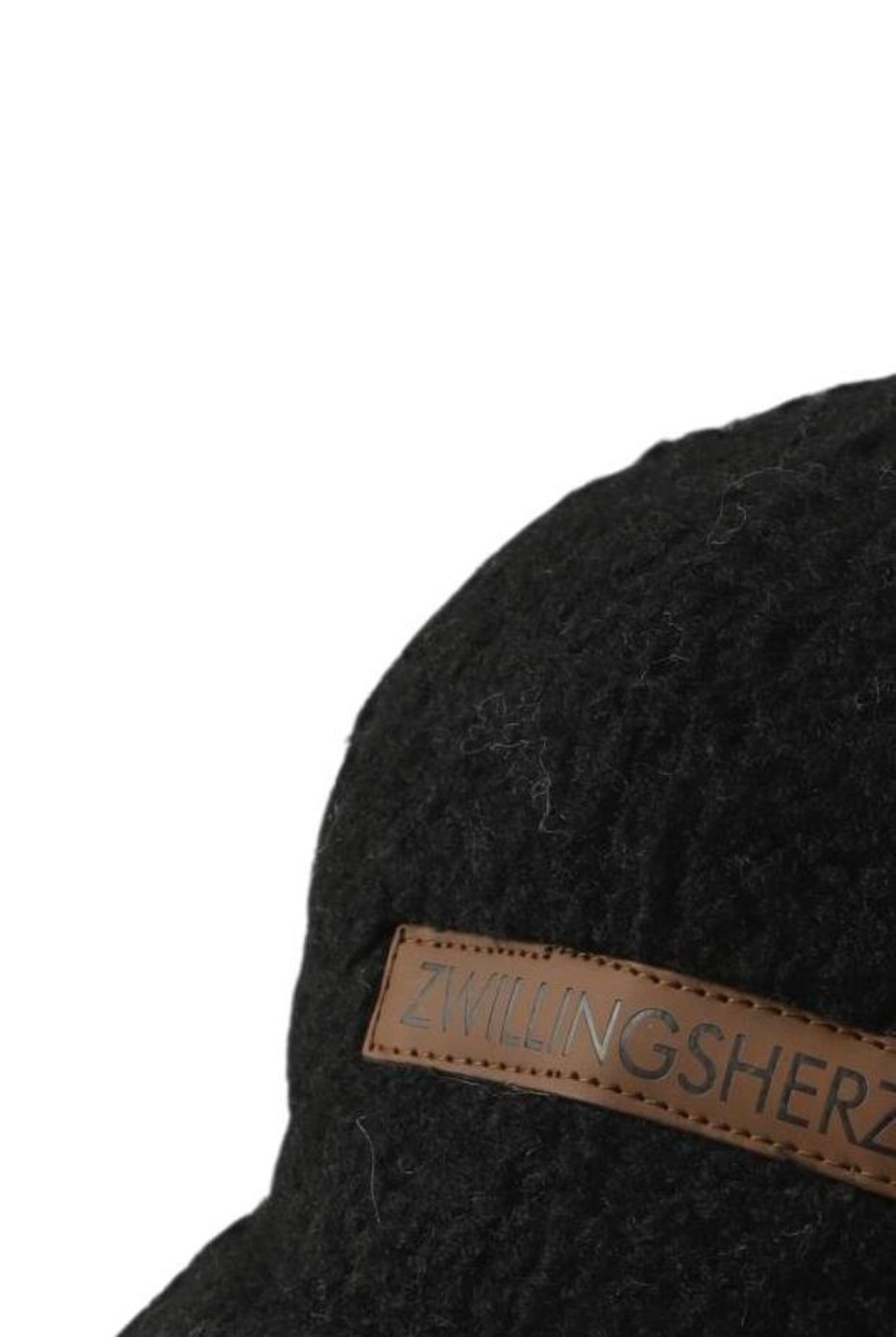 Zwillingsherz Hat & Cap in One size in Black