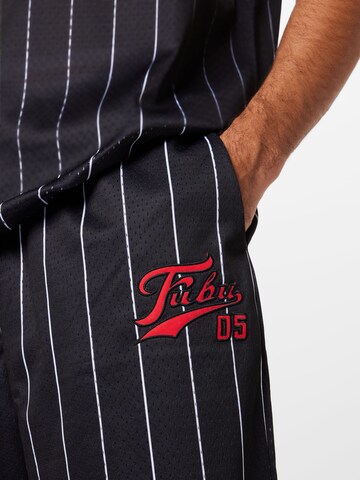 FUBU Loosefit Shorts in Schwarz