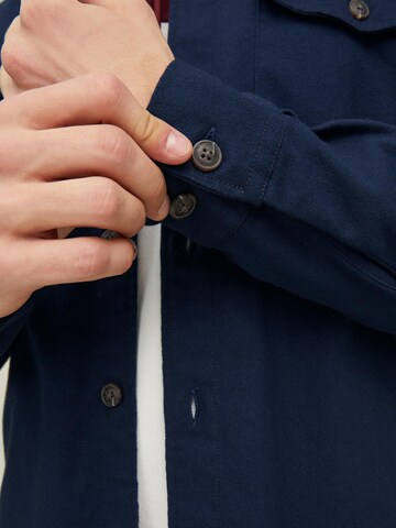 JACK & JONES Comfort fit Button Up Shirt 'Jay' in Blue