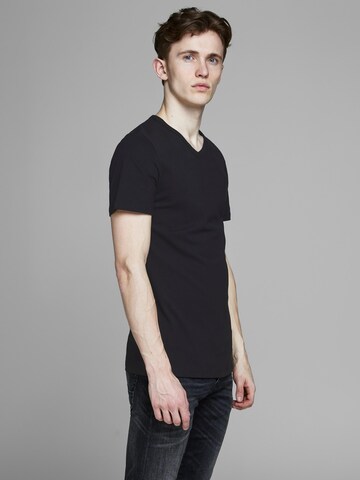 JACK & JONES T-shirt i svart: framsida