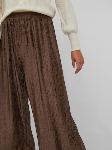 VILA Wide leg Trousers 'Mirra' in Brown