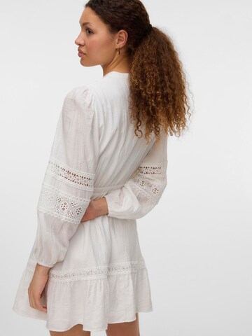 VERO MODA Kjole 'VMWhitney' i hvid